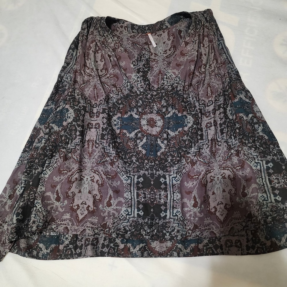 Free People Blouse Womens Medium Purple Boho V-Neck Sleeveless Excellent Flowy